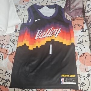 Nike The Valley Jersey with Vibrant Accents - Booker